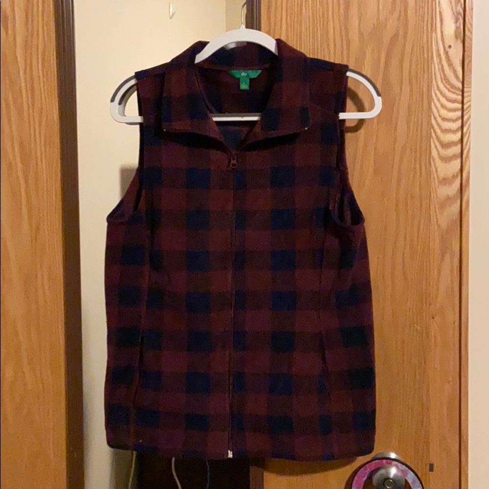 Sleveless Flannel